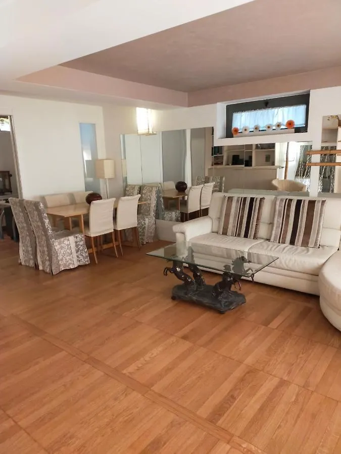 Taverna Zen Milán Apartmán